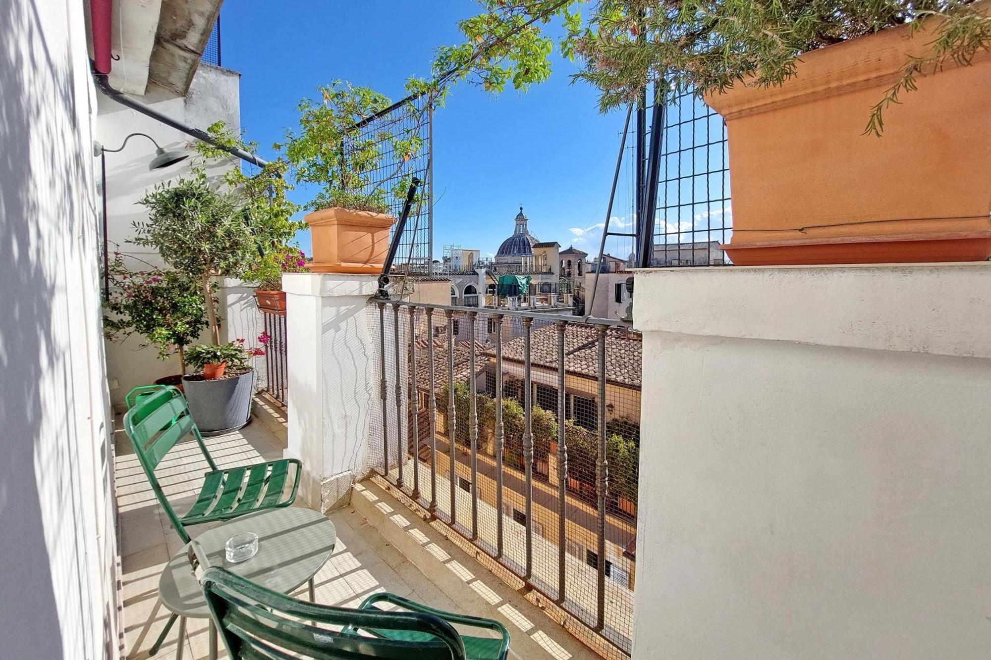 Colosseo Attico Genuino Terrazzina Panoramica Rom