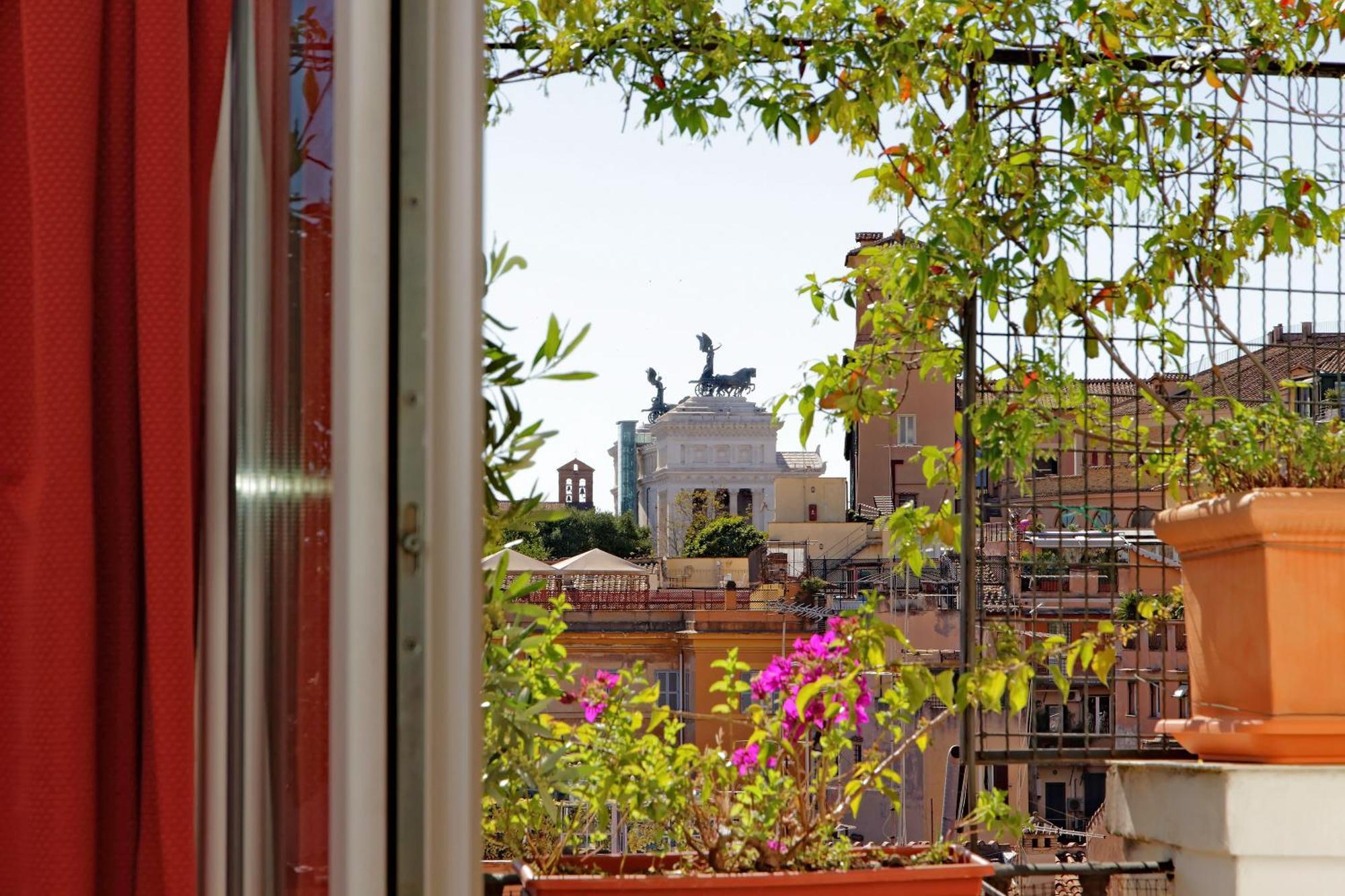 Colosseo Attico Genuino Terrazzina Panoramica Apartment Rom